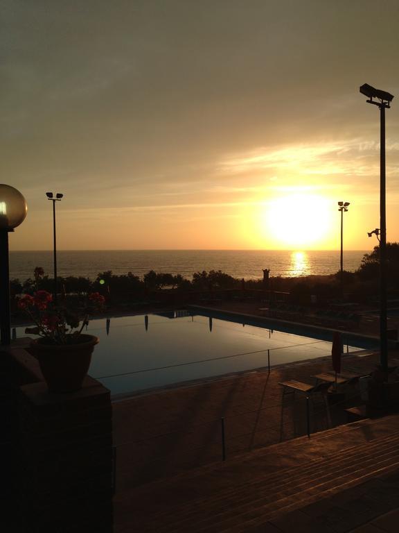 Happy Camp Mobile Homes In El-Bahira Camping Village San Vito Lo Capo Bagian luar foto
